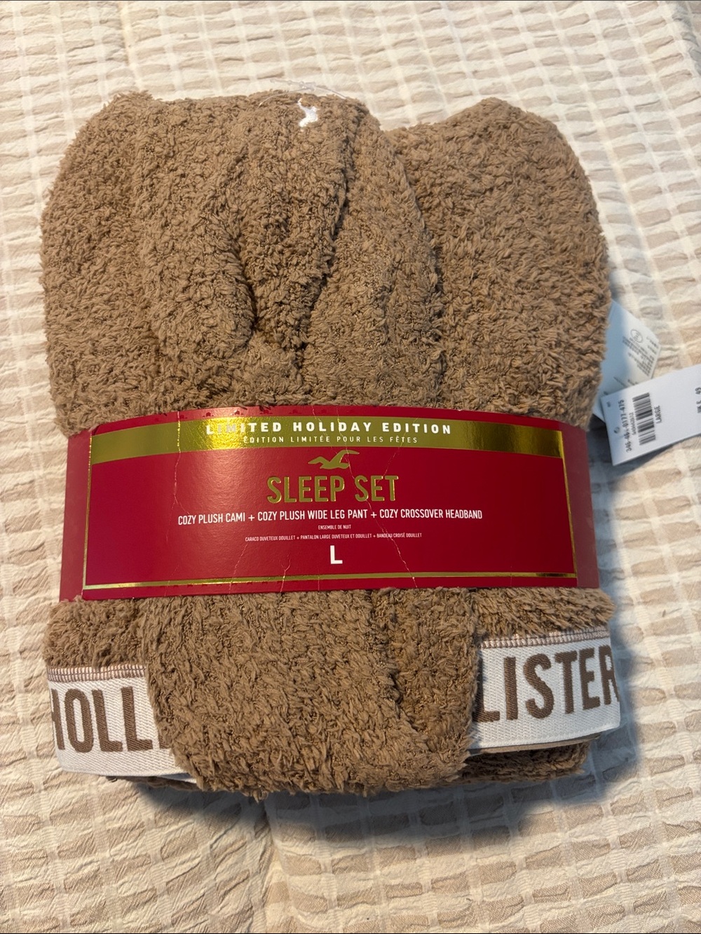Hollister Cozy Plush Sleep Set in Brown